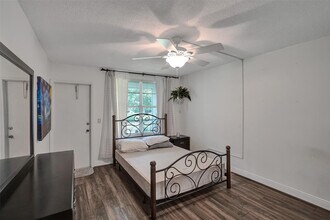 4025 N Federal Hwy in Oakland Park, FL - Building Photo - Building Photo