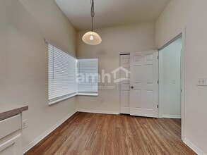 4306 Reynolds Oaks Pl in Plant City, FL - Building Photo - Building Photo