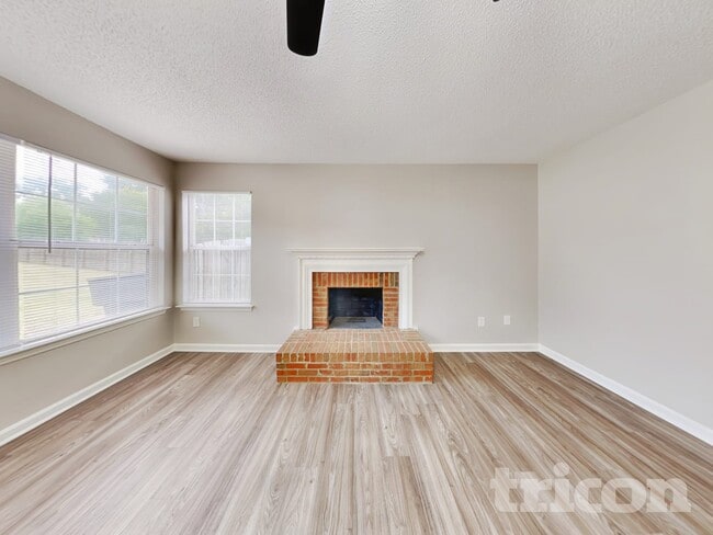 8312 Rhian Brook Ln in Charlotte, NC - Foto de edificio - Building Photo