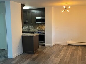 2225 S Jasmine St in Denver, CO - Building Photo - Building Photo