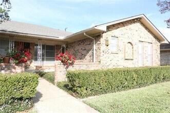 6317 Rincon Way in Dallas, TX - Building Photo - Building Photo