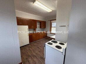 225 Center St in Old Town, ME - Building Photo - Building Photo
