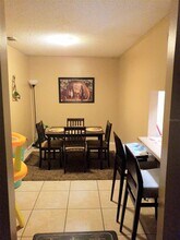 4326 Pershing Pointe Pl in Orlando, FL - Foto de edificio - Building Photo