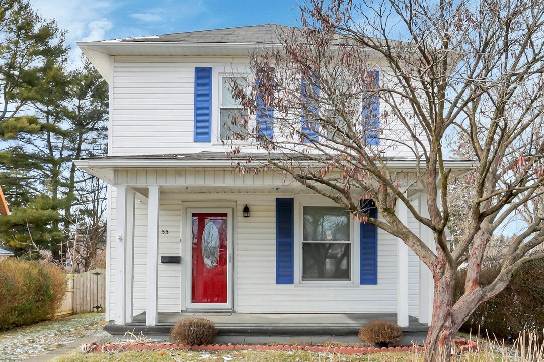 55 N 24th St in Newark, OH - Foto de edificio