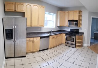 258 Washington Blvd, Unit 2 in Oak Park, IL - Building Photo - Building Photo