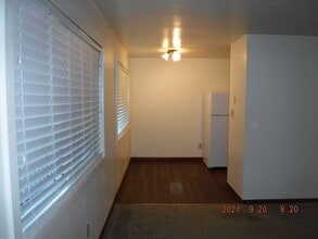 364 16th St, Unit #5 in Lakeport, CA - Building Photo - Building Photo