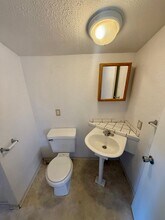 1715 Menlo Way in Klamath Falls, OR - Building Photo - Building Photo