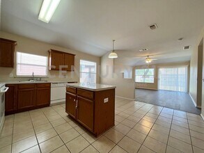 8512 Cactus Patch Way in Fort Worth, TX - Building Photo - Building Photo
