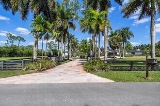 6186 Duckweed Rd in Wellington, FL - Building Photo - Building Photo