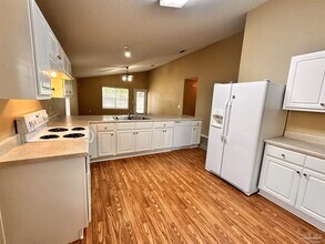 4856 Genevive Ct in Pensacola, FL - Building Photo - Building Photo