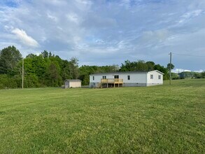 8909 Garrison Dr in Knoxville, TN - Foto de edificio - Building Photo