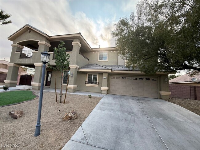 6213 N Foxhunt Ave in Las Vegas, NV - Building Photo - Building Photo