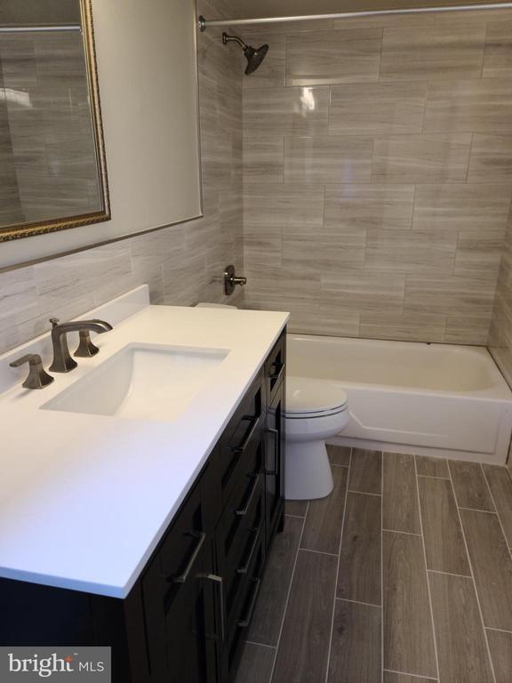 47 Garden View Terrace in East Windsor, NJ - Building Photo - Building Photo