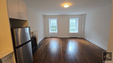 EAST 65 STREET in New York, NY - Building Photo - Building Photo