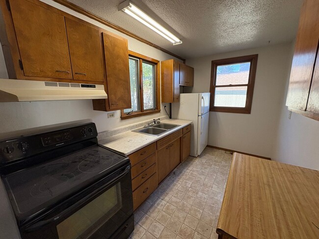 307-309 2nd St SW in Watertown, SD - Building Photo - Building Photo