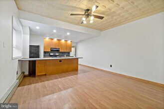 1332 S 7th St in Philadelphia, PA - Building Photo - Building Photo