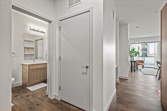 The Harlan in Oakdale, MN - Building Photo - Building Photo