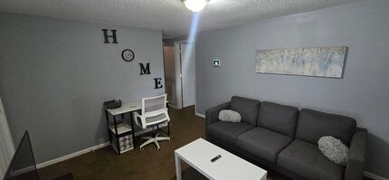 202 Bookington Dr in Lexington, NC - Building Photo - Building Photo