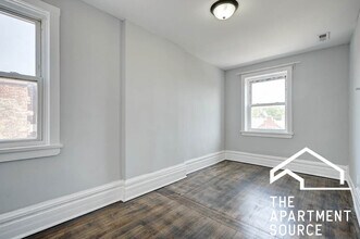 2926 S Wallace St in Chicago, IL - Building Photo - Building Photo