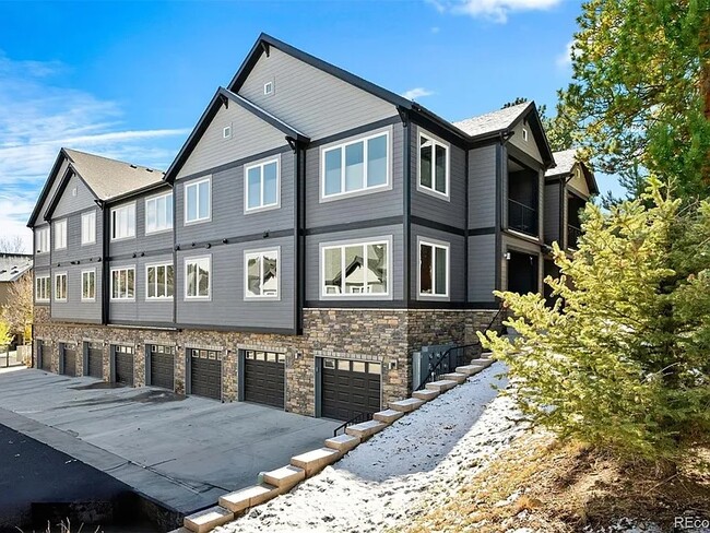 31192 Black Eagle Dr, Unit 302 in Evergreen, CO - Building Photo - Building Photo