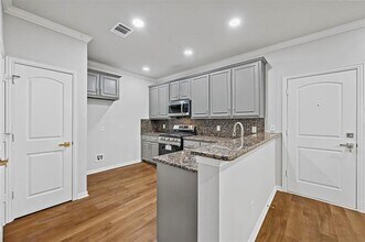 1045 Rodin Ln in Carrollton, TX - Building Photo - Building Photo
