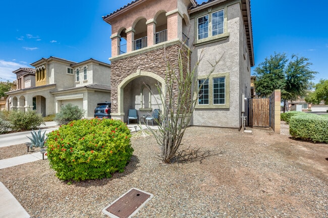 property at 11956 W Fillmore St