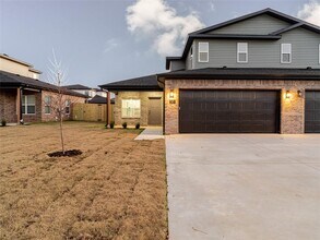 513 Cosmos St in Centerton, AR - Building Photo - Building Photo