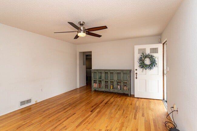 1318 E Yampa St in Colorado Springs, CO - Building Photo - Building Photo