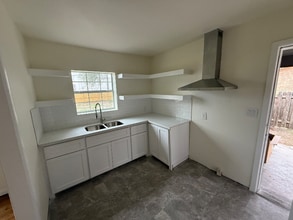 2617 N 8th St in McAllen, TX - Building Photo - Building Photo