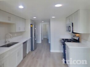 3181 Arville St in Las Vegas, NV - Building Photo - Building Photo