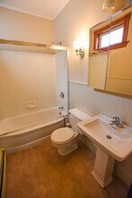 285 Milford St, Unit 1 in Manchester, NH - Building Photo - Building Photo