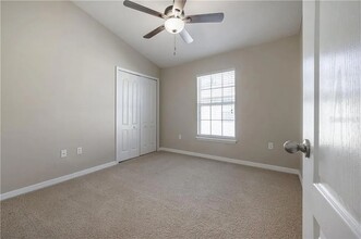 6729 Eagle Feather Dr in Riverview, FL - Building Photo - Building Photo