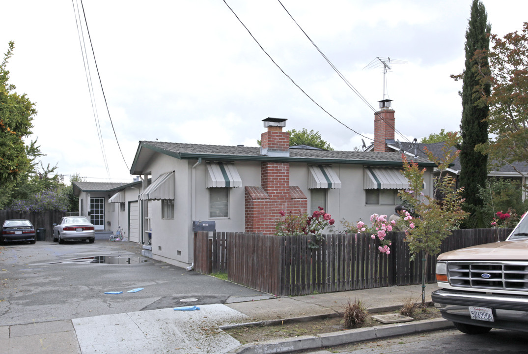 1115-1117 Ruby St in Redwood City, CA - Building Photo