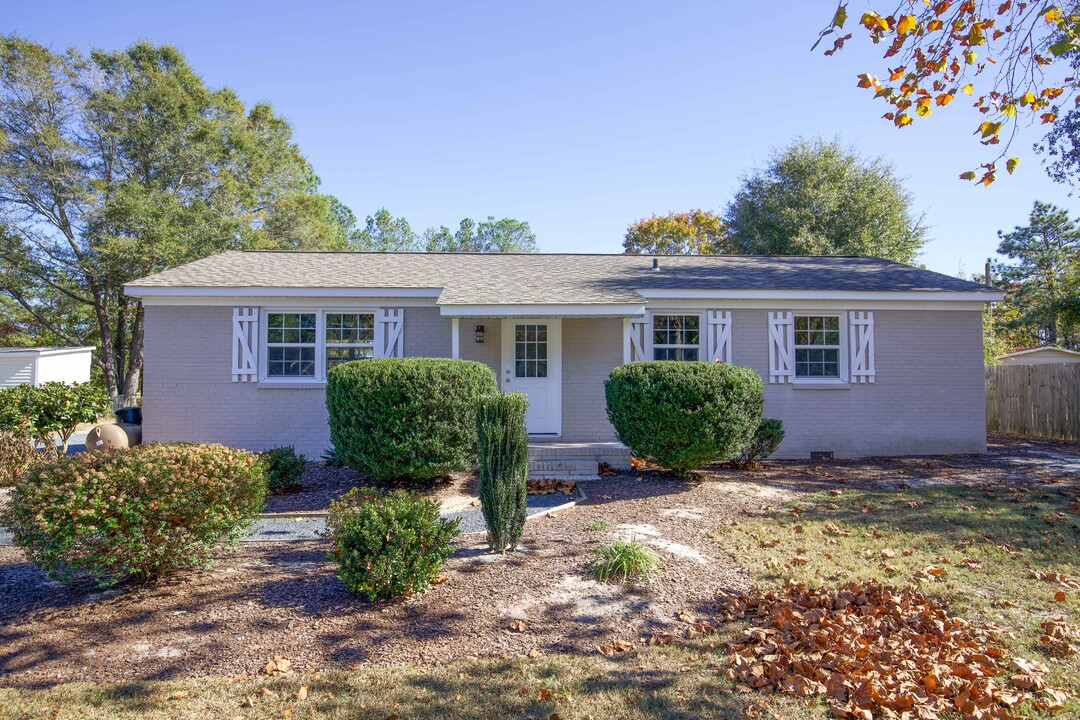 292 Archie Rd in West End, NC - Building Photo