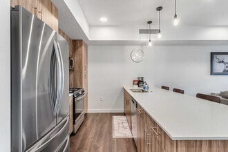 6523 Serviceberry Dr in Park City, UT - Building Photo - Building Photo