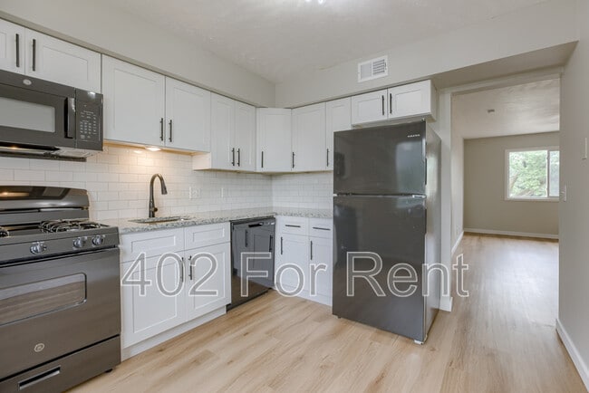 property at 4715 Davenport St