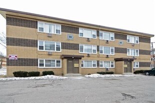 14122 S School St in Riverdale, IL - Building Photo