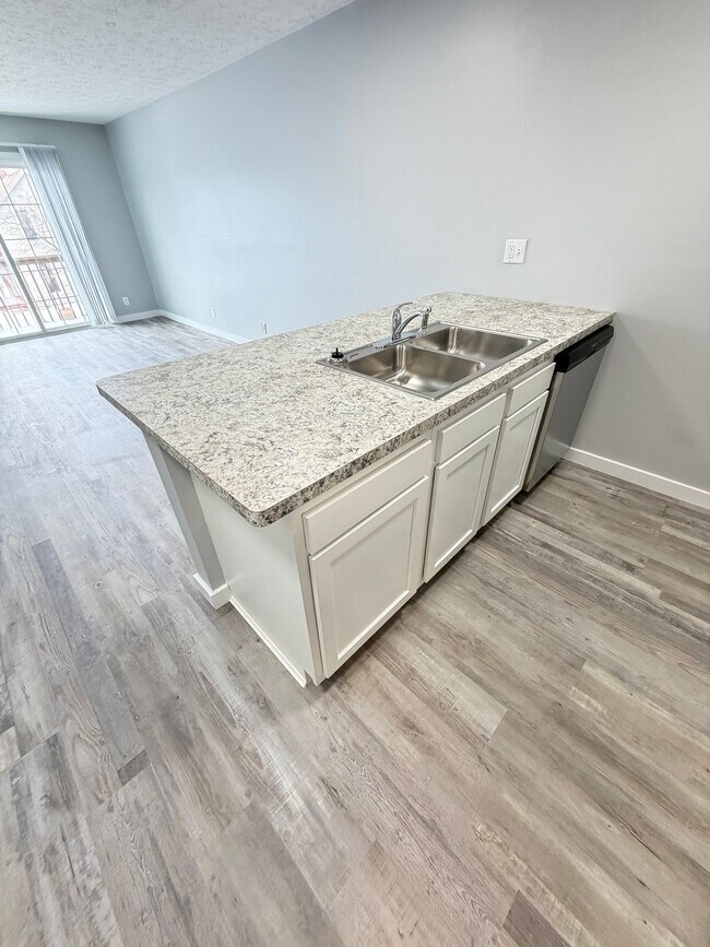 River Cross in Lafayette, IN - Foto de edificio - Building Photo