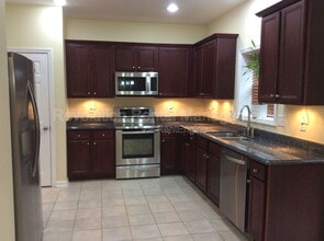 6443 Sage St in Atlanta, GA - Building Photo - Building Photo