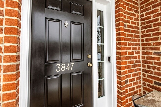 property at 3847 Green St