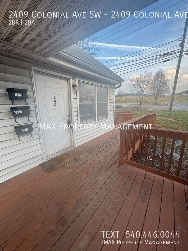 property at 2409 Colonial Ave SW