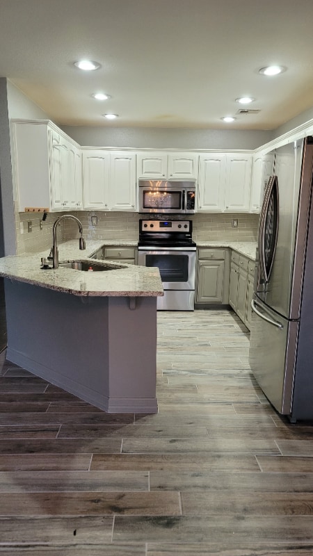 property at 3907 SW Huckleberry St