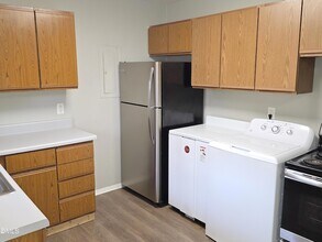 409 Rose Ln in Raleigh, NC - Building Photo - Building Photo