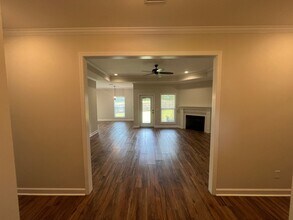 645 Valley Stream Dr in Enterprise, AL - Building Photo - Building Photo