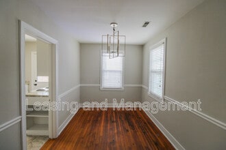 679 Savannah Hwy in Charleston, SC - Building Photo - Building Photo