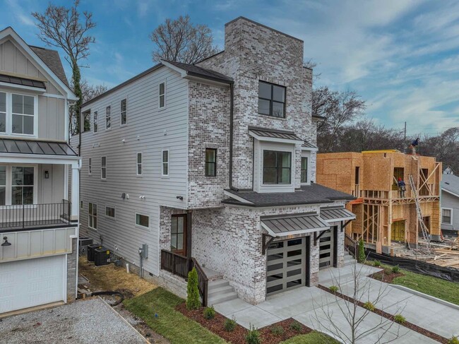 531 Wedgewood Ave in Nashville, TN - Building Photo - Building Photo