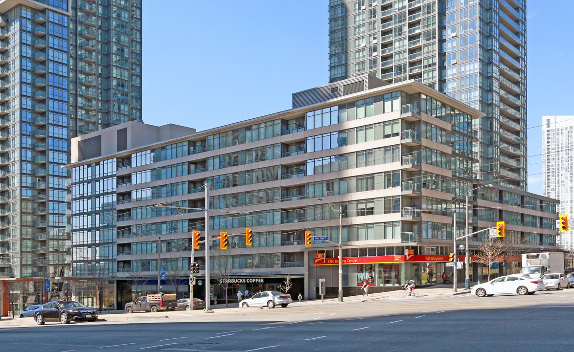 The Gallery in Toronto, ON - Building Photo