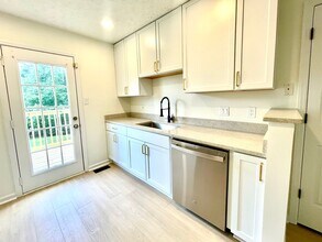 804 Olde Pioneer Trail in Knoxville, TN - Building Photo - Building Photo