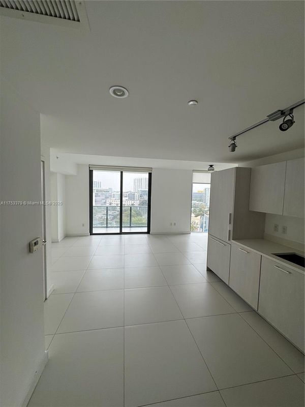 501 NE 31st St in Miami, FL - Building Photo - Building Photo