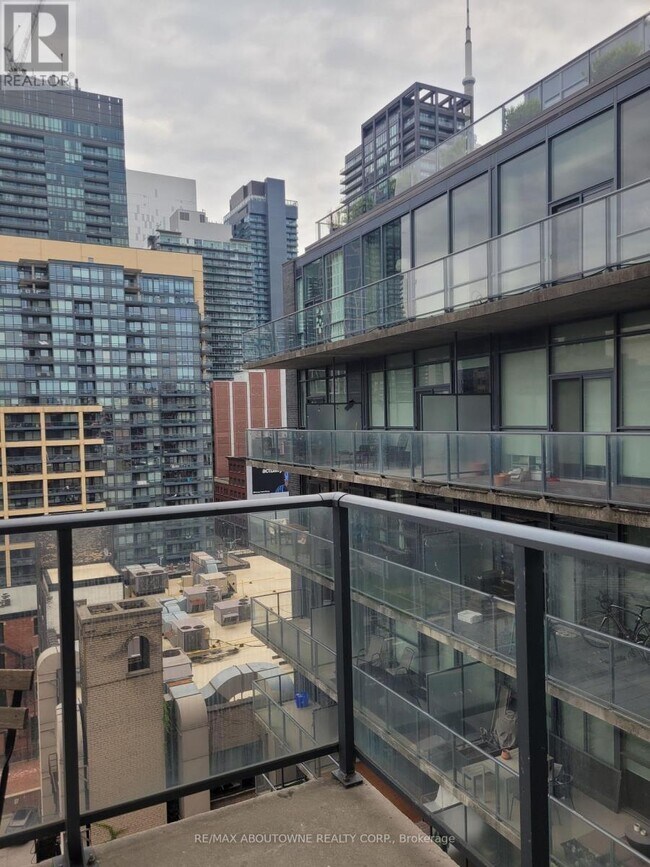 478-1478 King St W in Toronto, ON - Building Photo - Building Photo